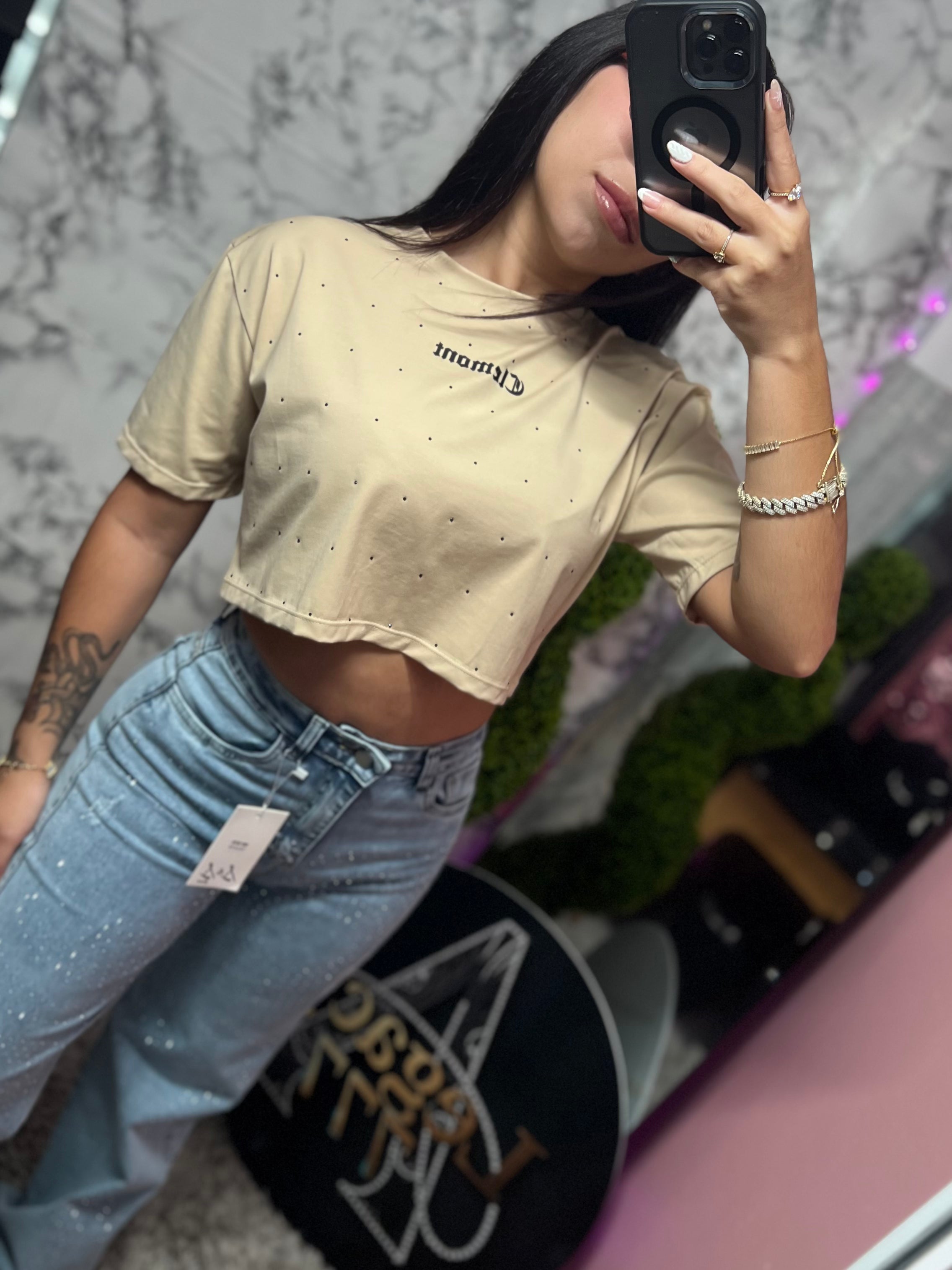 Camiseta Premium Minimalista MUSSATY – Edición Essentials