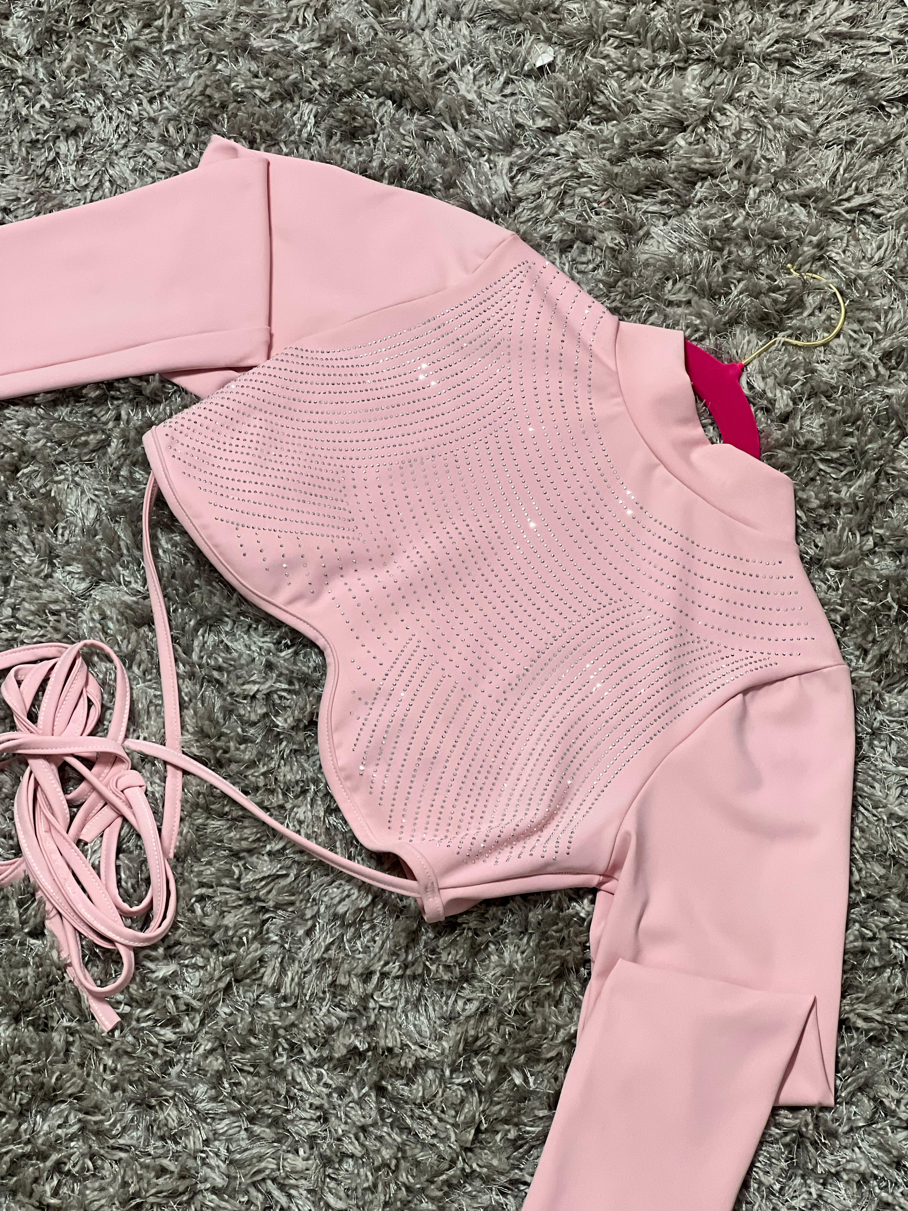 Top Crop con Brillos – Edición Glam Luxe